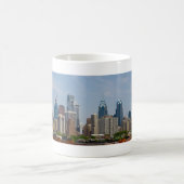 Philadelphia-Skyline von Südphiladelphia Kaffeetasse (Mittel)