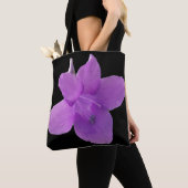 Philippine Violet auf schwarzen Totbeutel Tasche (Von Nahem)