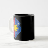 Philippinischer Flaggenschild Philippinisches Kult Zweifarbige Tasse (Vorderseite Links)