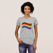 Philly Rainbow Pride Wave Flag T-Shirt (Vorne ganz)