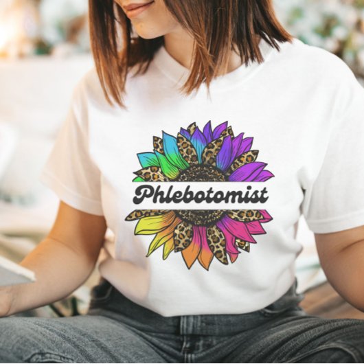 Phlebotomist Professionelle Regenbogenblume T-Shirt