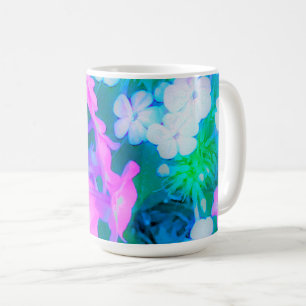 Phlox-Blume in Rosa, Grün, Blau und Weiß. Kaffeetasse