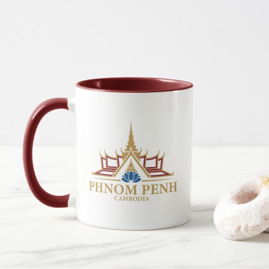 Phnom Penh Cambodia Southeast Asia Tasse (Mit Donut)