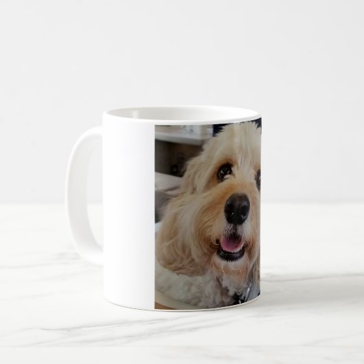 PhoebethePrincess Cavapoo auf einer klassischen Kaffeetasse (Vorderseite Links)