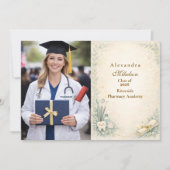 Photo Botanical White Coat Dentist Graduation Ankündigung (Vorderseite)