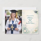 Photo Elegant Dentist White Coat Graduation Ankündigung (Vorderseite)