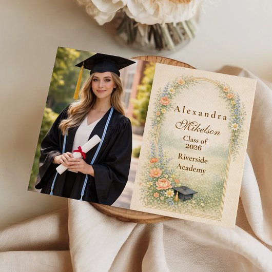 Photo Garden Rose Graduation Celebration Ankündigung