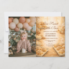 Photo One Sweet Little Bun First Birthday Einladung