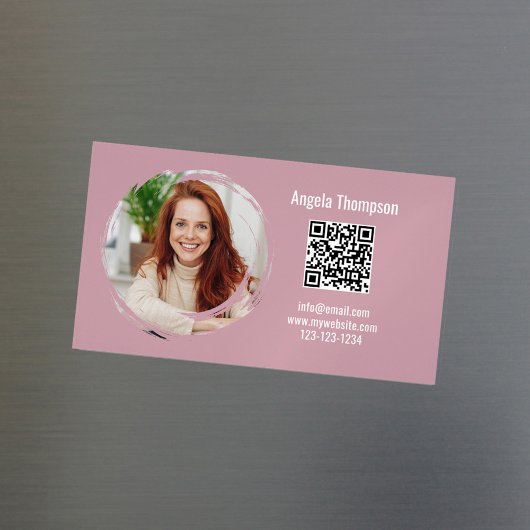 Photo QR Code Pink Modern Magnetic Magnetische Visitenkarte
