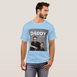 PhotoPop Daddy Est Custom Jahr Foto 2026 Trends T-Shirt
