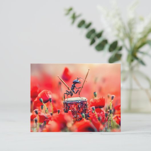 Photorealistic Ant Playing Drums in a Poppy Field Postkarte (Stehend Vorderseite)