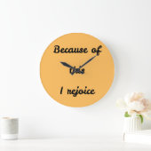 Phrase "Deshalb freue ich mich" Große Wanduhr (Zuhause)