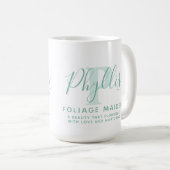 Phyllis Name Bedeutung und P monogramm grüner Text Kaffeetasse (VorderseiteRechts)