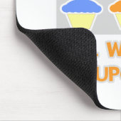 Physikaltherapeut ... Wird für Cupcakes arbeiten Mousepad (Ecke)