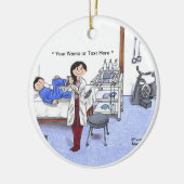 Physiotherapeut, lange schwarze Haare Keramik Ornament (Links)