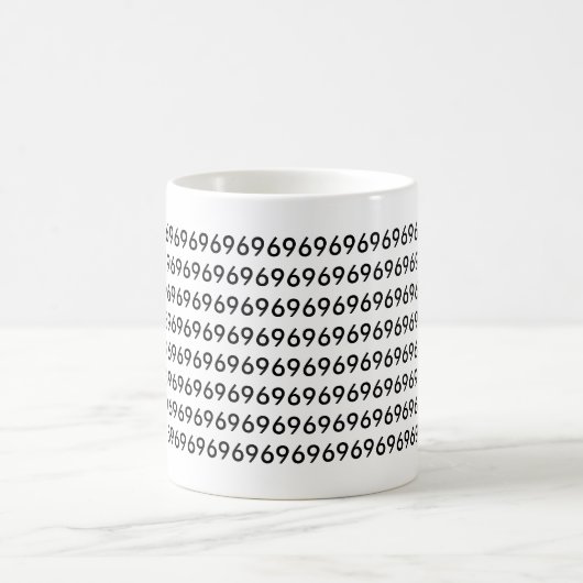 Pi bis zur 69. Ziffer Kaffeetasse (Mittel)