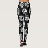 Pi Day Black Hole Typografie Leggings (Rückseite)