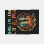 Pi Day Math Lover Apparel irrational, aber gut ger Fleecedecke (Vorderseite (Horizontal))