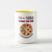 PI DAY Pie und Pizza Fusion Funny Meme! Zweifarbige Tasse (Mittel)