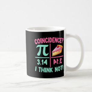 Pi ist gleich Kuchen für glücklichen Pi-Tag Mathe- Kaffeetasse