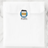 Pi-lattes Funny Latte Pilates Pun Runder Aufkleber (Tasche)