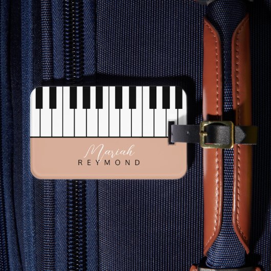 Piano All-Over Dusty Rose Gepäckanhänger mit Name (Vorderseite Insitu 4)