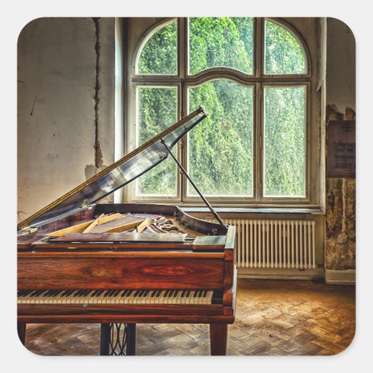 Piano in der Villa Quadratischer Aufkleber (Vorderseite)