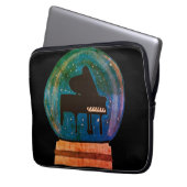 Piano in einem Schneeglobe Laptopschutzhülle (Vorderseite Links)