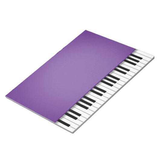 Piano Keyboard Fun Lila 8.5 x 11 Musik Notizblock (angewinkelt)
