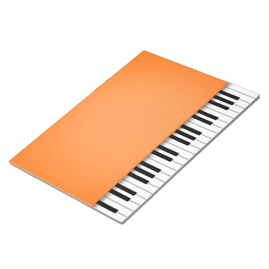 Piano Keyboard Fun Orange 8.5x11 Musik Notizblock (angewinkelt)