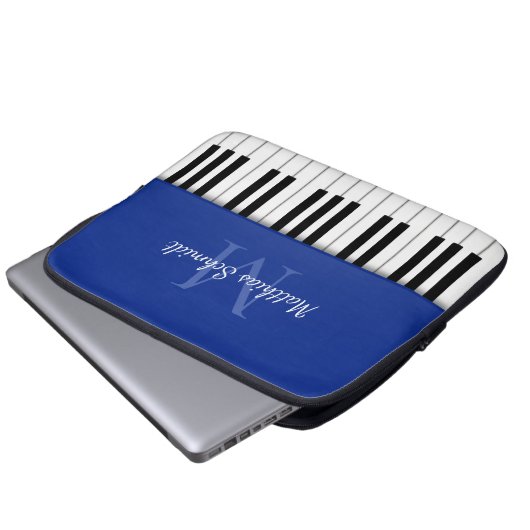 Piano Keyboard Mit Monogramm Personalisiertes Roya Laptopschutzhülle (Vorne Knopf)