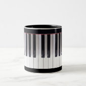 Piano Keys von Leslie Harlow Zweifarbige Tasse (Mittel)