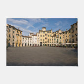 Piazza Anfiteatro Platz in Lucca - Toskana, Italie Fußmatte (Vorderseite)