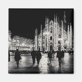Piazza Night Scene, Mailand Magnet (Vorne)