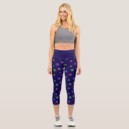Pick a Posy Custom Background Capri Leggings (Vorderseite)