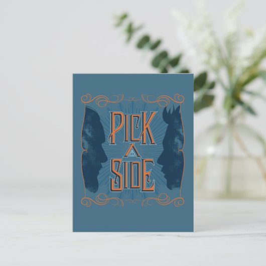 Pick A Side Postkarte (Stehend Vorderseite)