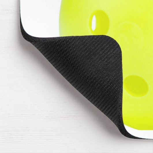 Pickle BAll Yellow Mousepad (Ecke)