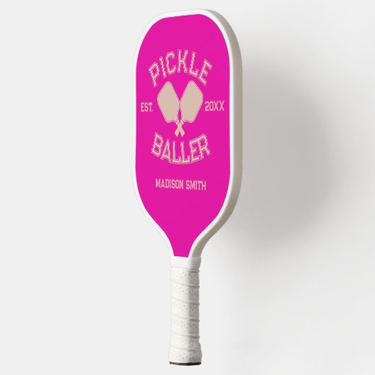 Pickle Baller Pickleball-Kollegialtypografie Pickleball Schläger (Links)