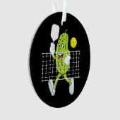 Pickle Playing Pickleball - Funny Pickleball Paddl Ornament (Vorderseite)