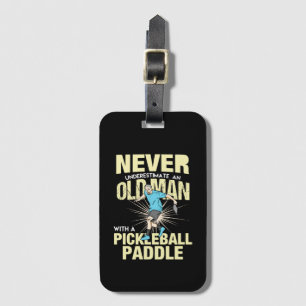 Pickleball - Alter Mann mit einem Pickleball-Schlä Gepäckanhänger