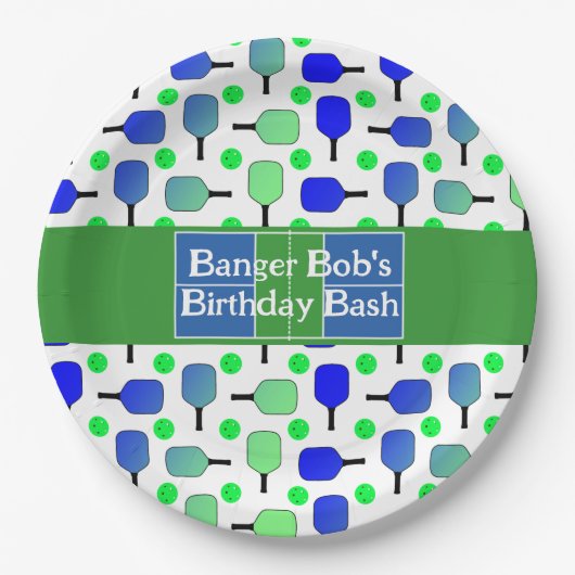 Pickleball Birthday Blue Green Paddle Ball Banging Pappteller (Vorderseite)