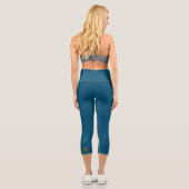 Pickleball Blue Green Whimsy Capri Leggings (Rückseite)