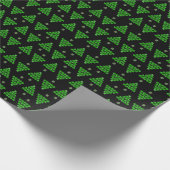 Pickleball Christmas Trees Green on Black Geschenkpapier (Ecke)