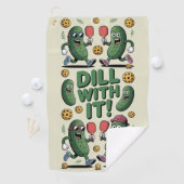 Pickleball Dill mit it Cartoon Pickle Golfhandtuch (Insitu)