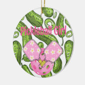 Pickleball Girl Pickles und Pickleballs Custom Cer Keramik Ornament (Links)