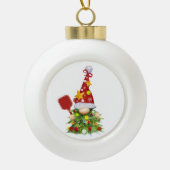 Pickleball Gnome Weihnachtsbaum Keramik Kugel-Ornament (Vorderseite)