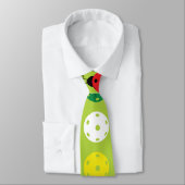 Pickleball Ladybugs und Pickleballs auf frisch grü Krawatte (Gebunden)