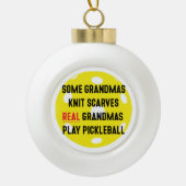 Pickleball Oma Keramik Kugel-Ornament (Vorderseite)
