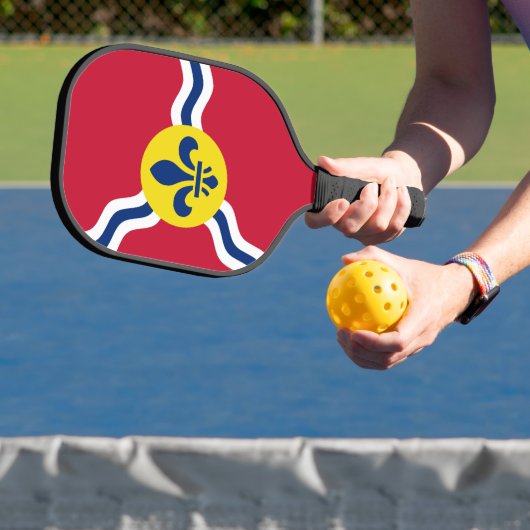 Pickleball Paddle unter der Flagge von St. Louis, (InSitu)