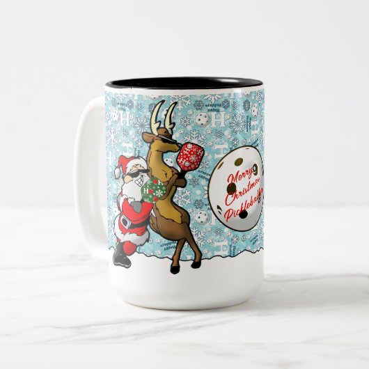 Pickleball Partners Santa & Reindeer Sleighing It Zweifarbige Tasse (Vorderseite Links)